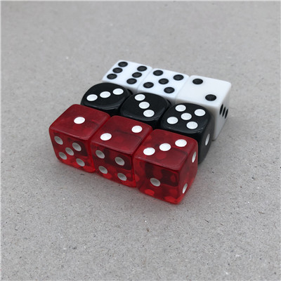 dice with color dots